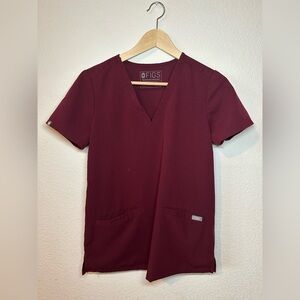 Figs Casma Three-Pocket Scrub Top